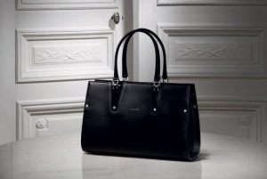 High Quality Fake Cheap Longchamp Paris Premier Bag On Sale